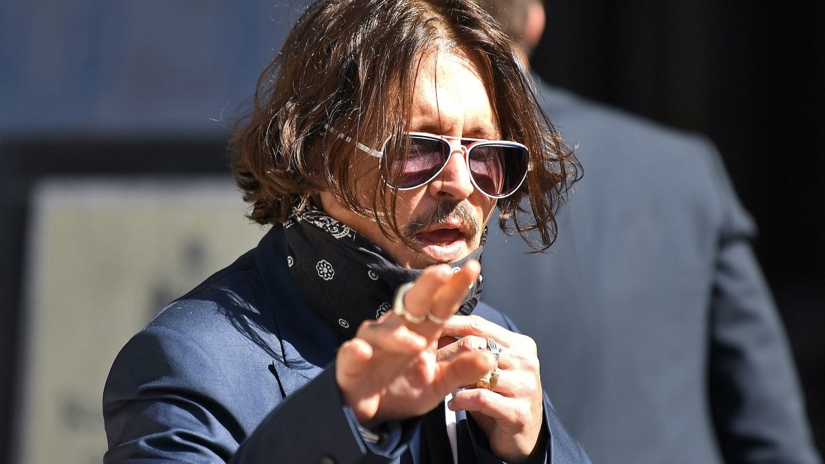 Londra, Johnny Depp a processo contro il \