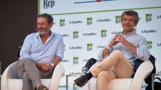 Riascoltiamo la natura: "La pandemia ci insegni a rispettare i diritti delle piante" <a href="https://video.repubblica.it/dossier/la-repubblica-delle-idee-2020/rep-idee-2020-riascoltiamo-la-natura-michele-serra-andrea-segre-e-alessandra-viola/363766/364323" fck_savedurl=""><strong>video</strong></a>