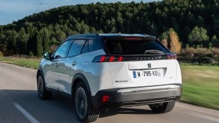 Peugeot e-2008