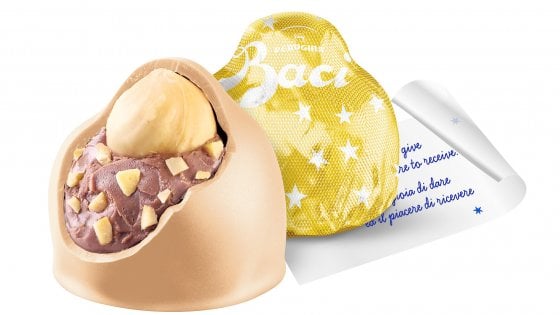 Il Bacio diventa d'oro, con cioccolato al latte e caramello