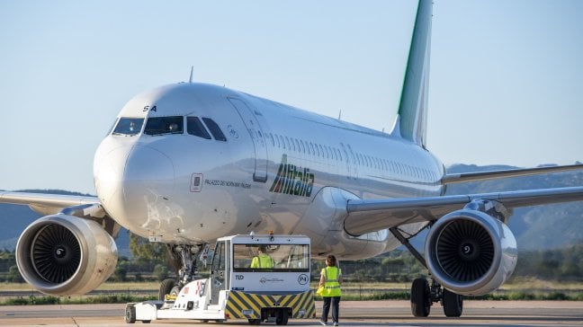 La sfida&nbsp; tra i cieli: dalla rinascita di Alitalia al rilancio di Wizz Air