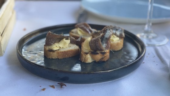 Al convento (di Cetara) tra colatura di alici, tartufo e un'irriverente fantasia 
