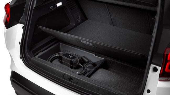 SUV Citro&euml;n C5 Aircross Hybrid Plug-in, la ricarica &egrave; facile