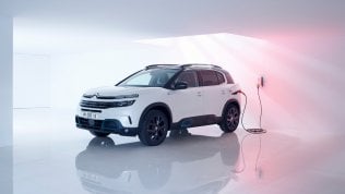 SUV Citro&euml;n C5 Aircross Hybrid Plug-in pronto al lancio