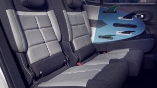 SUV Citro&euml;n C5 Aircross Hybrid Plug-in: la personalizzazione  nell'abitacolo
