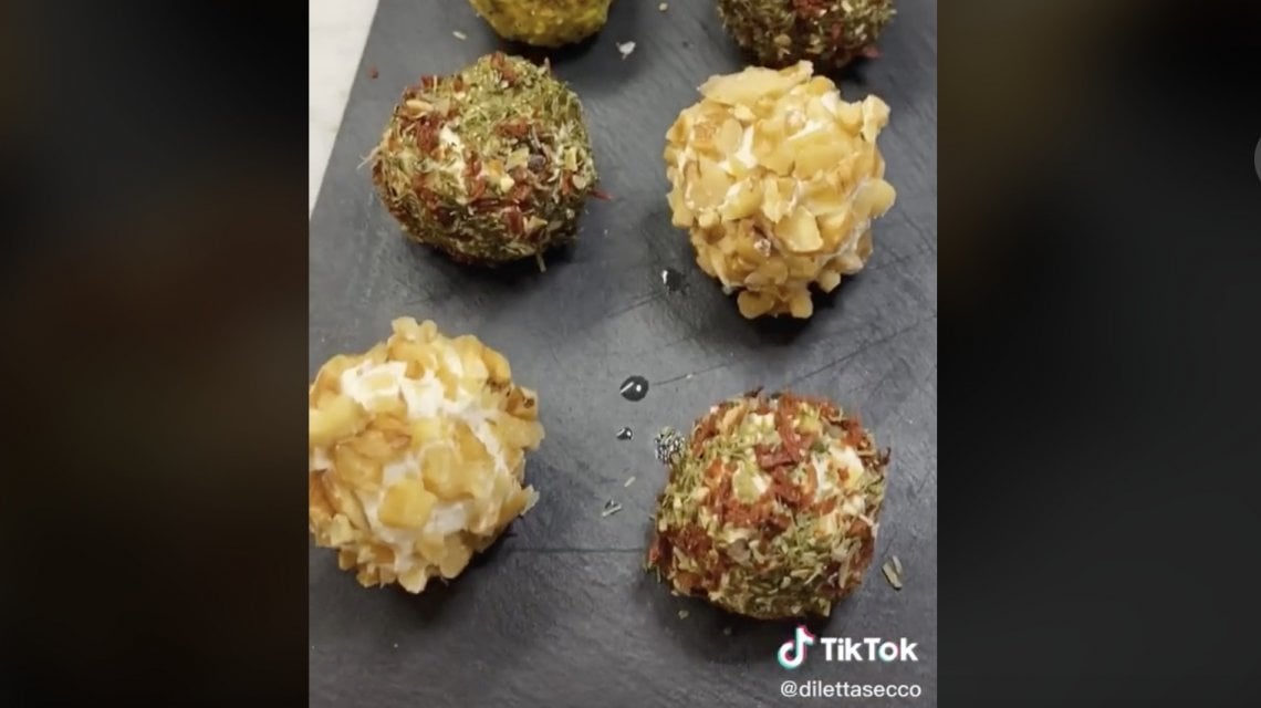 Pallette al formaggio per aperitivi - Diletta Secco su Tik Tok&nbsp;