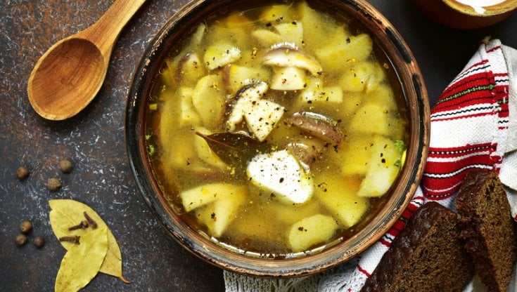 La zuppa di porcini e patate