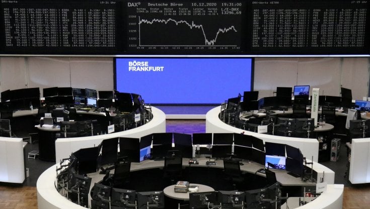 Borse europee deboli tra timori per i contagi e incognita Brexit