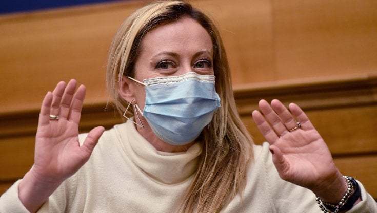 Governo, Salvini e Meloni litigano sulla sfiducia a Conte