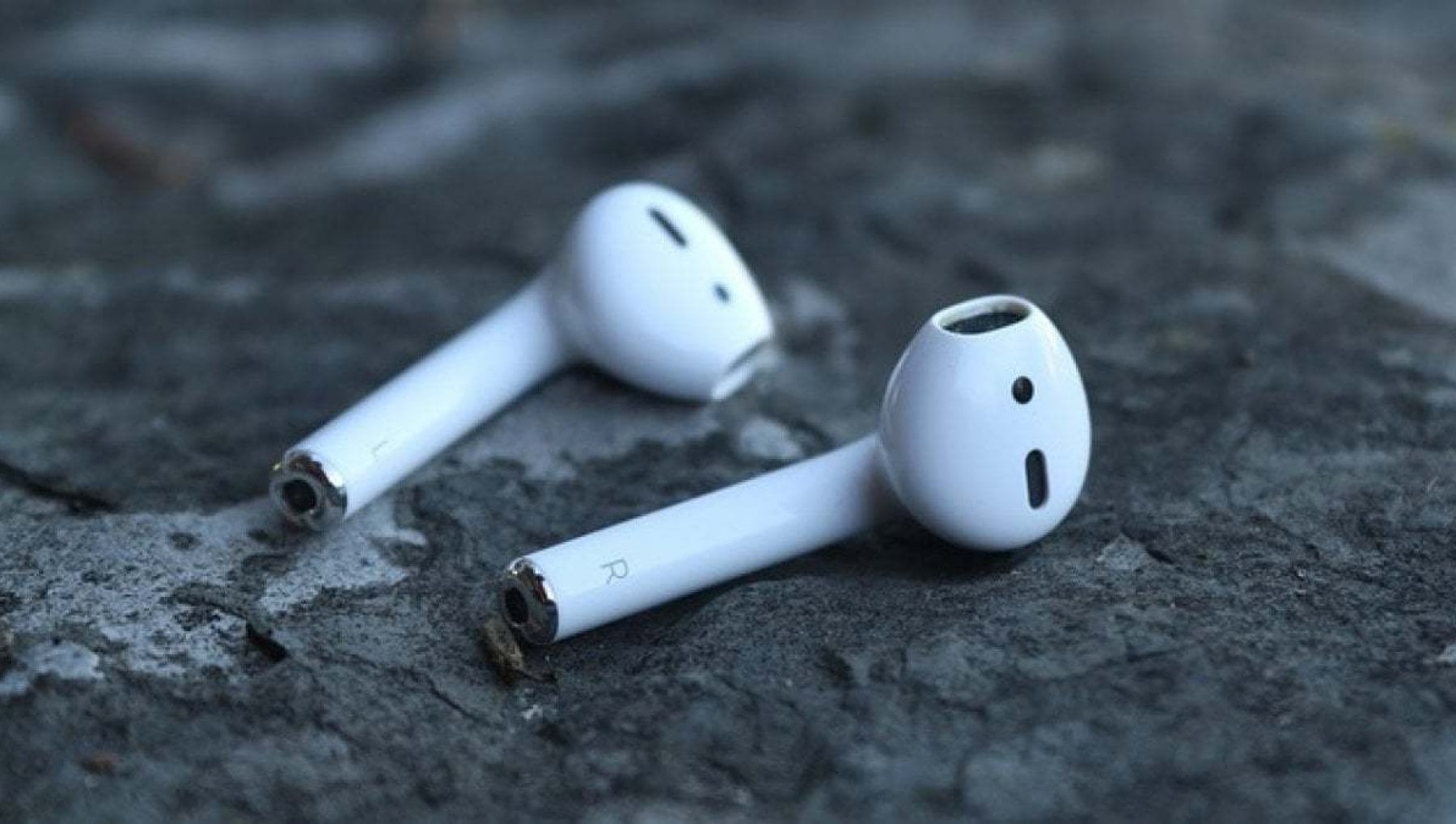 Gli AirPods inutilizzabili dopo l'aggiornamento riaprono il caso del  \