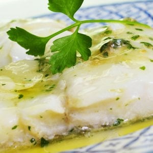 Baccalà all'aglio cotto al microonde