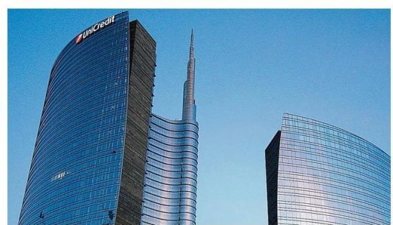 La Torre di Unicredit in Piazza Gae Aulenti a Milano