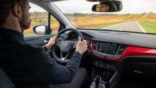 Tecnologia ai massimi livelli <br />per la neonata Crossland