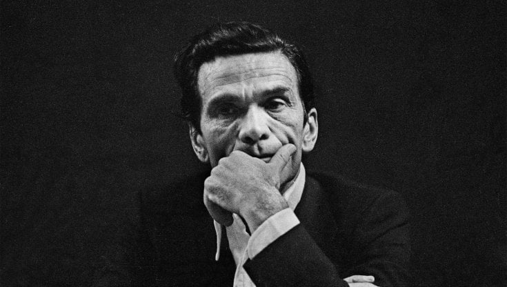 Pier Paolo Pasolini ritratto da Letizia Battaglia nel 1971
