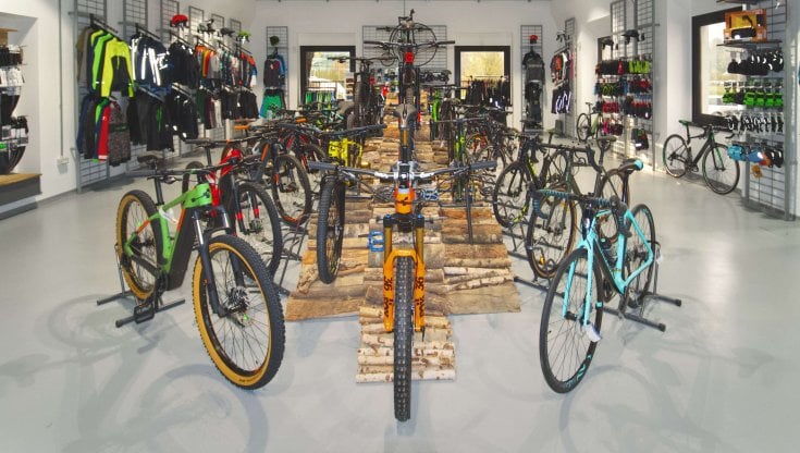 Le 10 e-bike sotto i mille euro - la Repubblica