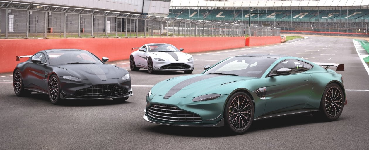Aston Martin in F1, la Vantage safety car diventa stradale