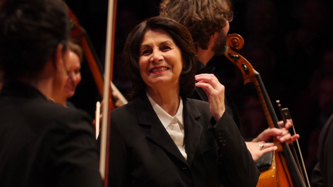 Claire Gibault (PMO: Romain Fievet)