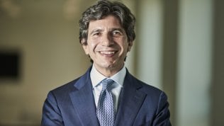 L'impatto della pandemia sull'economia italiana: <br />rispondono i ceo