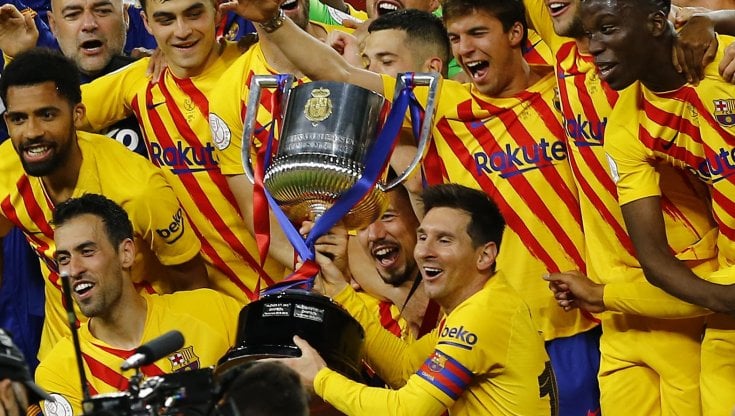 Spagna Messi Straripante Il Barcellona Vince La Coppa Del Re 4 0 All 