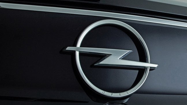 Cos&igrave; le Opel cambiano volto: arriva il nuovo &ldquo;fulmine&rdquo; <br />del brand tedesco