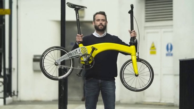 L'E-bike dei record? Pieghevole e pesa appena 10 chili - la Repubblica