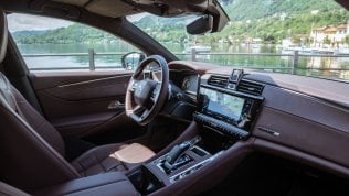<a href="https://video.repubblica.it/test/ds-driver-attention-monitoring/388445/389165">Il driver attention monitoring</a>