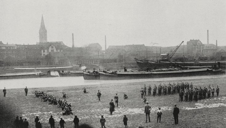 La guerra delle cannoniere, cent'anni dopo
