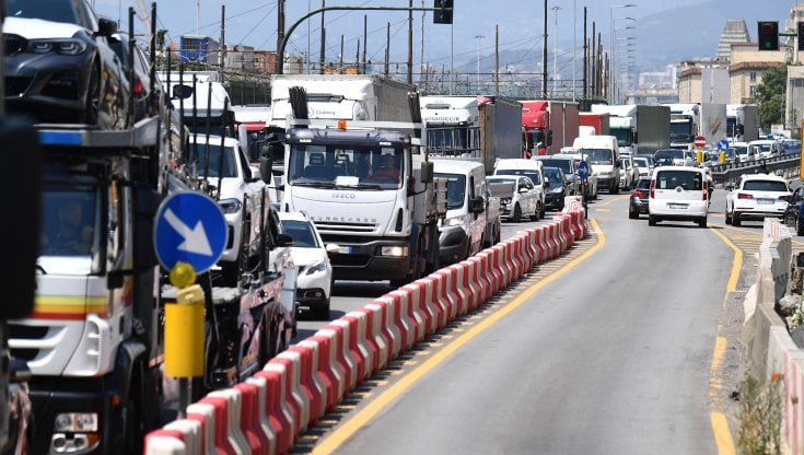 Auto, rimbalza il mercato di maggio ma è ancora sotto i livelli del 2019 del 25%