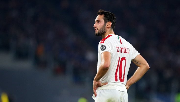 Hakan Calhanoglu