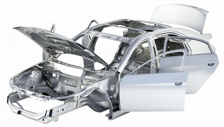 Ecco perchè l'auto punta sull'alluminio