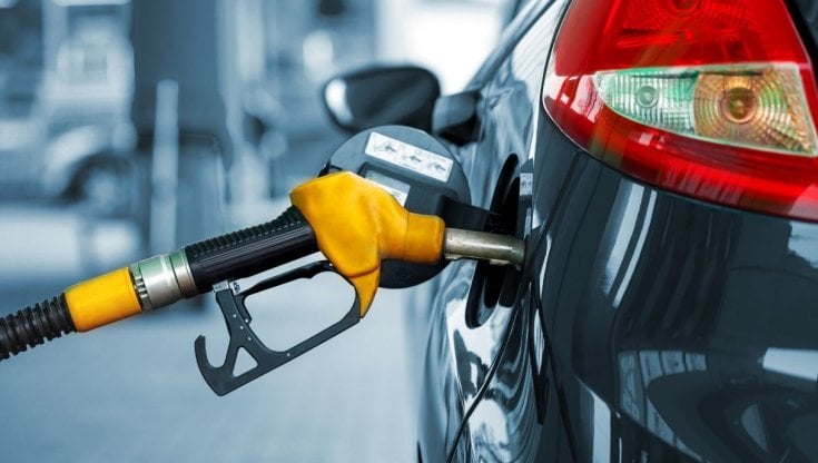 Inflazione stabile a giugno: +1,3% annuo. Continua il caro-energia, ma anche i prezzi dei servizi ricreativi tornano a salire