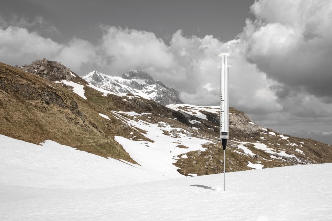 Jose Antonio Barrientos de Oria, &ldquo;Vial&rdquo;, 2021, installazione ambientale, location Pra de P&uuml;tia