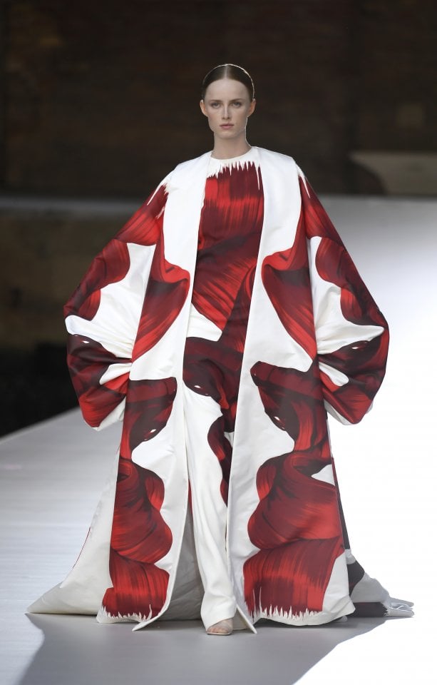 Valentino Des Ateliers: la sfilata Haute Couture autunno/inverno 2021-22 -  la Repubblica
