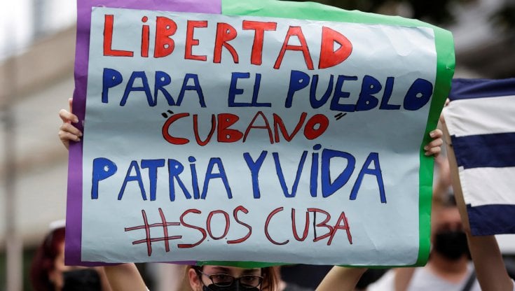 "Patria y Vida!"