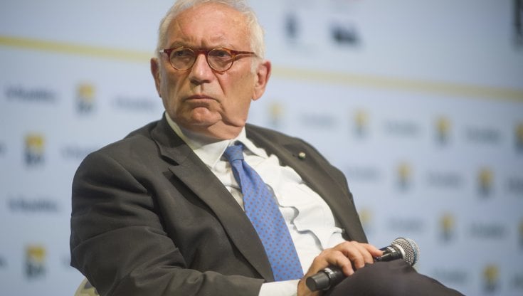 Covid, la scuola dice no al governo. Presidi e sindacati in rivolta: "Regole certe o tornerà la dad"
