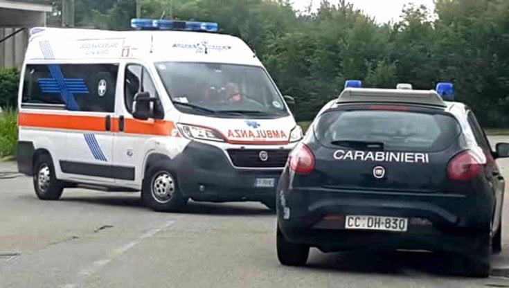 Montesilvano, sequestrata e seviziata in un ripostiglio: capelli tagliati, punta con una siringa e cosparsa di alcol. Ora è caccia all'uomo 