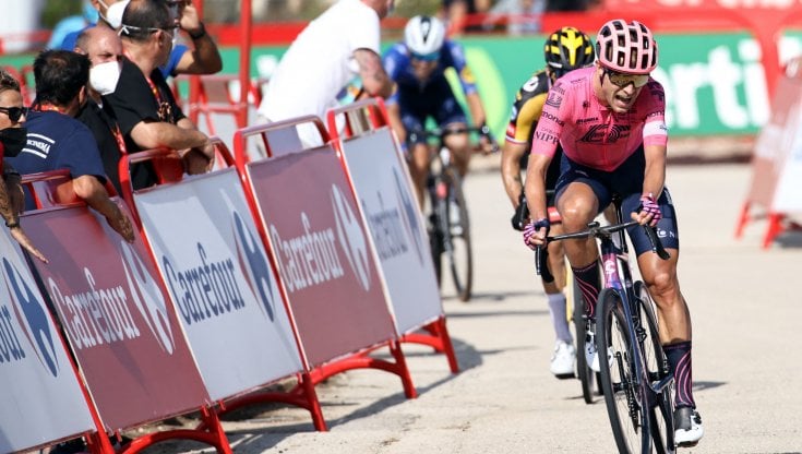 Ciclismo, Vuelta: sesta tappa a Cort Nielsen. Roglic torna in maglia rossa  - la Repubblica
