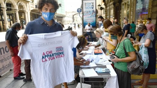 Referendum eutanasia | superata la soglia delle 750mila firme - Vimarsana News