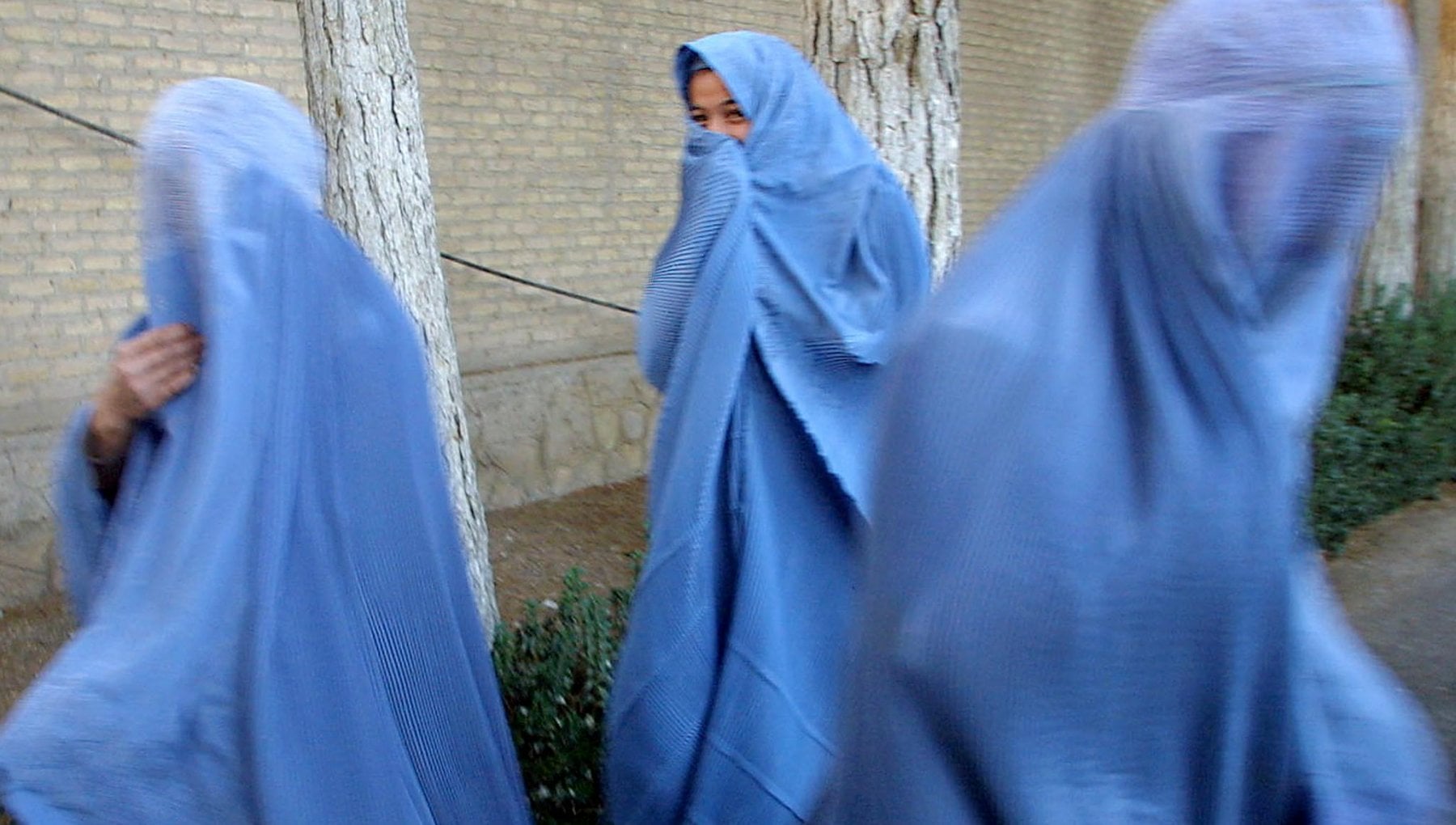Afghan Women Under the Taliban’s Shadow 