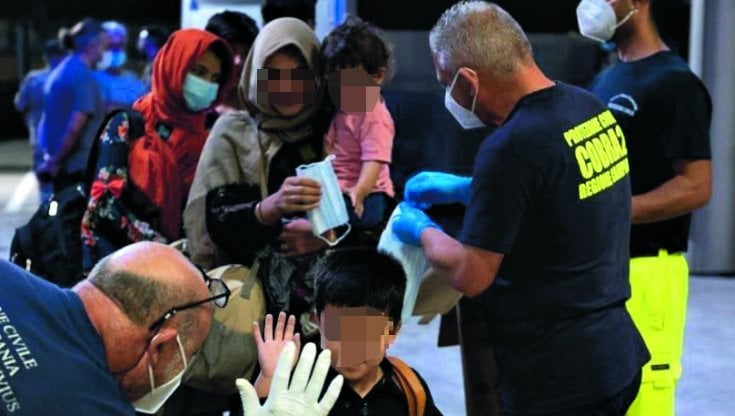 Afghanistan, piano per l'accoglienza: il Viminale cerca 5 mila posti