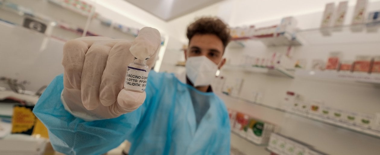 Arriva la terza dose