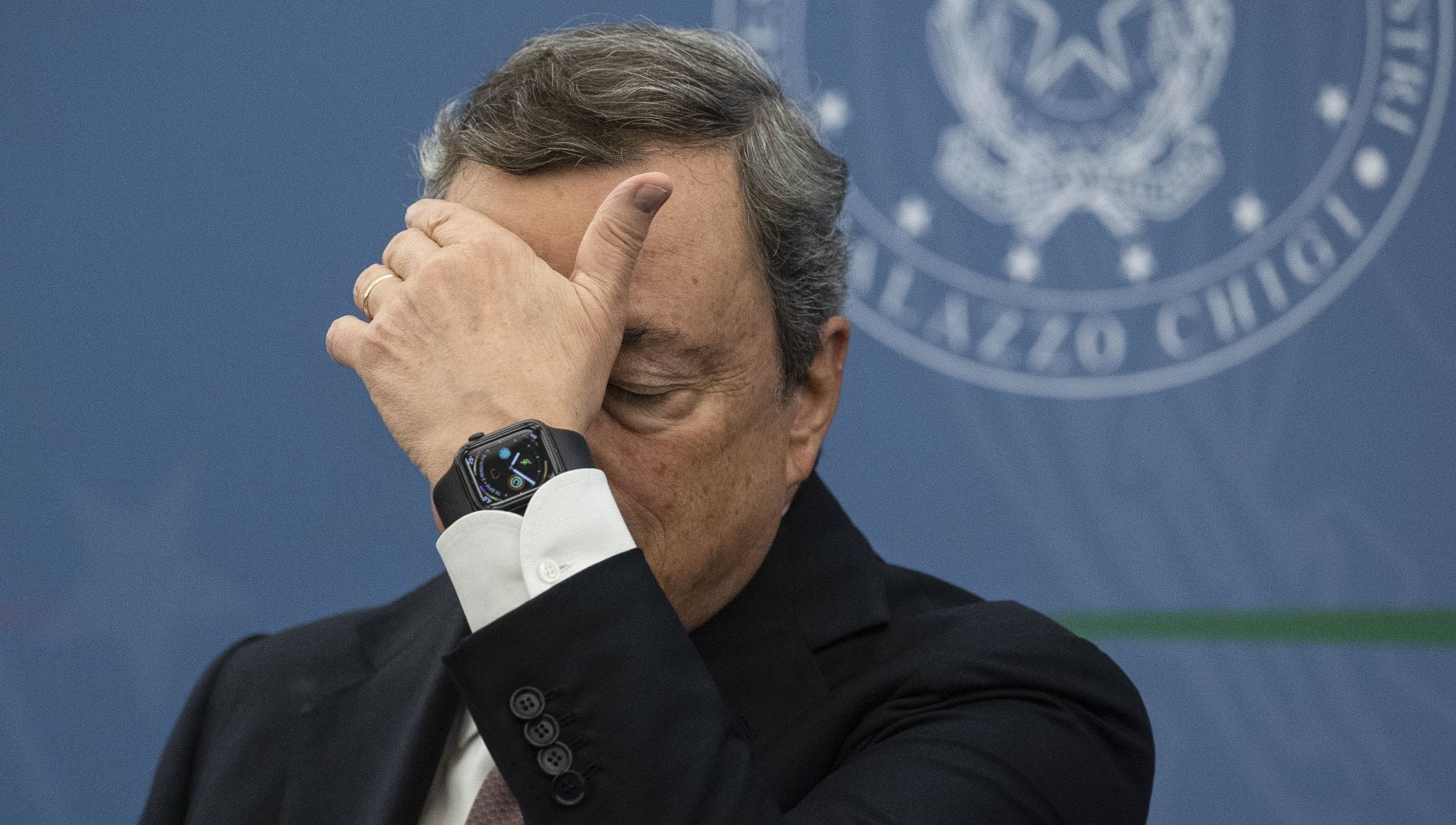 Salvini e Bettini: la strana coppia che fa il tifo per Draghi al Quirinale.  Ecco perché - la Repubblica