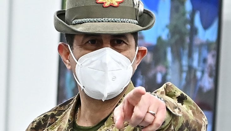 Vaccini, Figliuolo: "Raggiunto l'80% di prime somministrazioni. Subito 3 milioni di terze dosi"