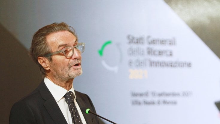 Covid, Fontana: “Il Green Pass va esteso con gradualità. Ci rende più liberi”