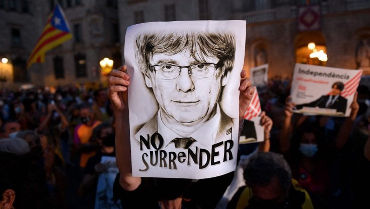 La politica dello struzzo