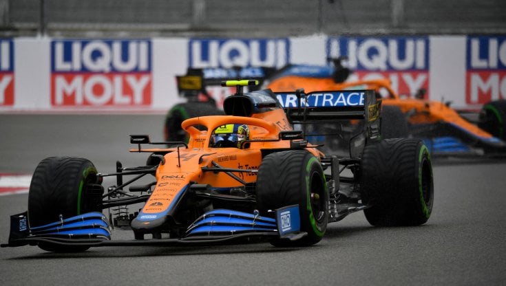 Lando Norris ha avuto un primo assaggio di quello che saranno le vetture della prossima stagione provando il simulatore McLaren.