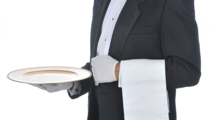 Signori si nasce. Camerieri si diventa