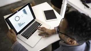 <a href="https://puntoitalia.online/dossier/economia/obiettivo-open-banking/2021/10/14/news/experian_e_nexi_lanciano_nuovi_servizi_innovativi_nell_open_banking-321966186/">Experian e Nexi lanciano nuovi servizi innovativi nell&rsquo;open banking</a>
