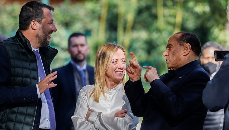 La destra degli inganni