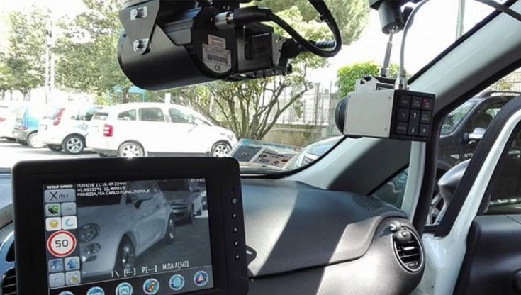 Autovelox non segnalato, multa sempre illegittima